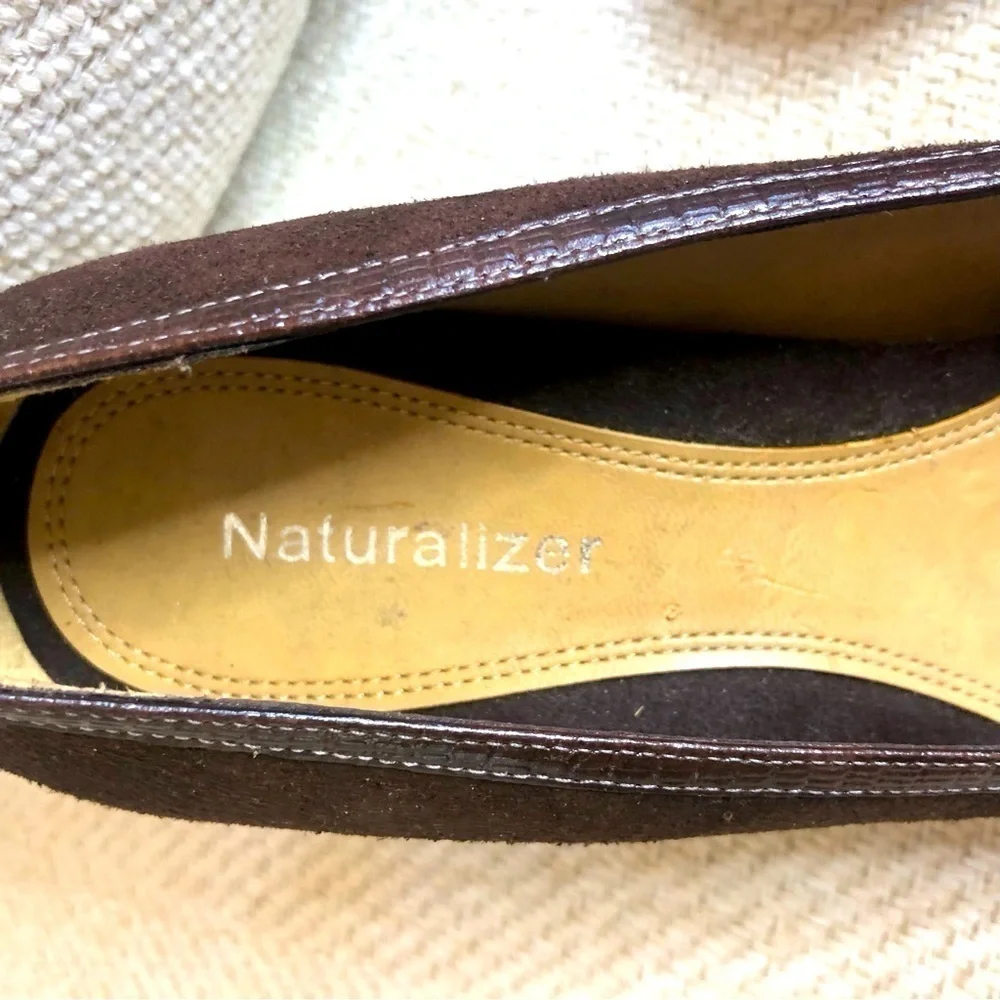 Naturalizer brown suede round toe buckle detail 3